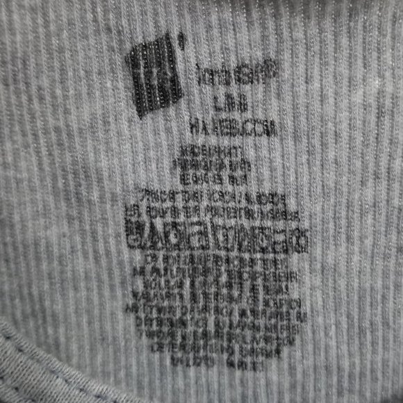 3 gray Hanes Large men's tank tops - Picture 4 of 10